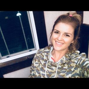 Meet your Posher, Erin